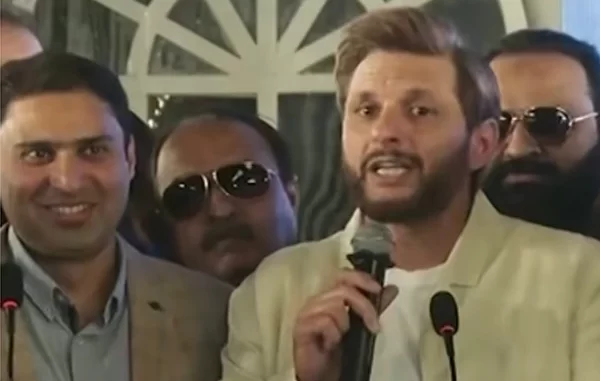 shahid-afridi1739886640-0-600x450